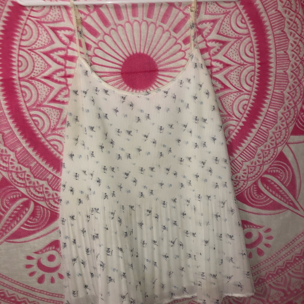 Tank top with flowers